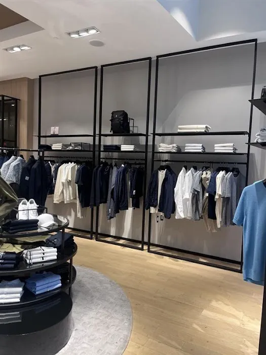 BOSS Store - Valley Fair 3
