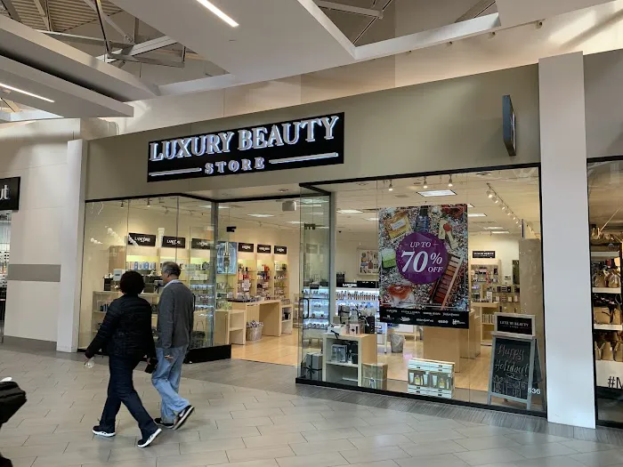 Luxury Beauty Store 7