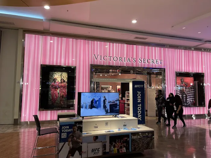 Victoria's Secret 2