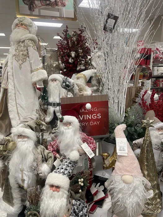 T.J. Maxx & HomeGoods 5