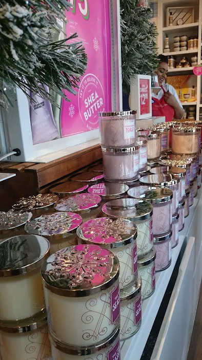 Bath & Body Works 7