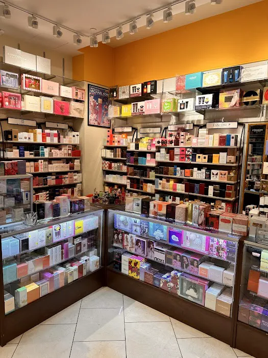 Luxury Perfumes 4