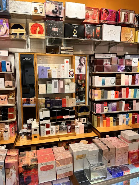 Luxury Perfumes 8