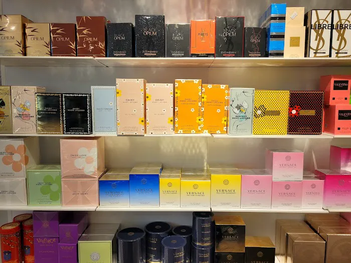ROYALE PERFUMES 6