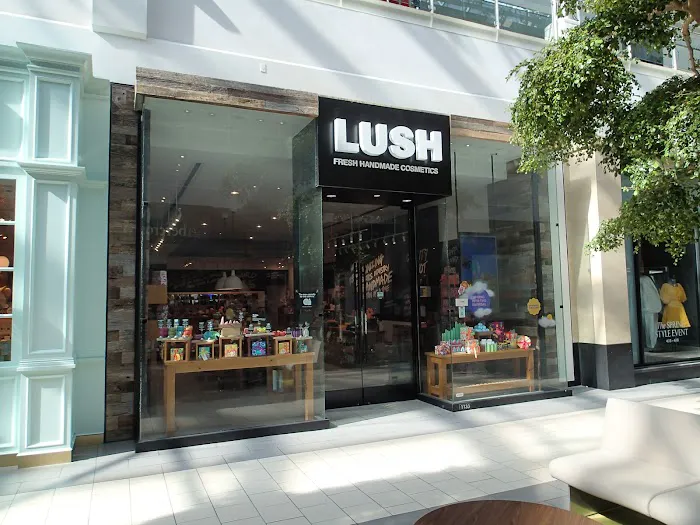 Lush Cosmetics Arden Fair 0