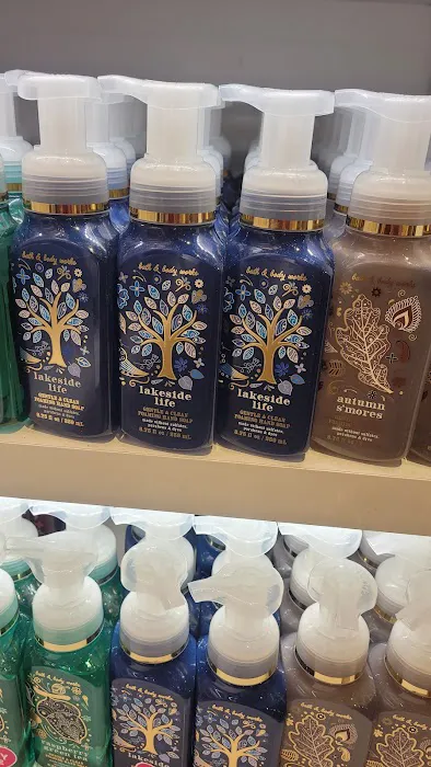 Bath & Body Works 0