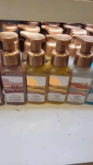 Bath & Body Works 6