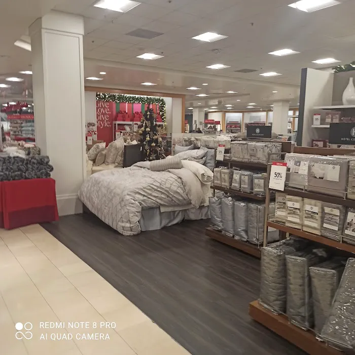 Macy's 4