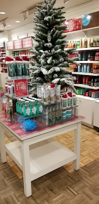 Bath & Body Works 9