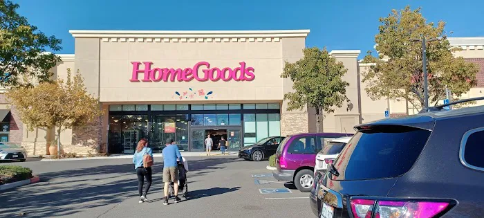HomeGoods 0