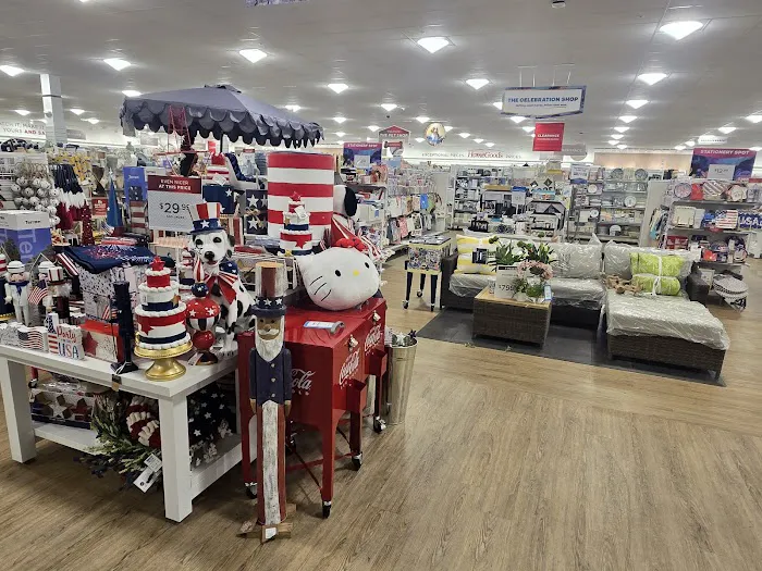 HomeGoods 6