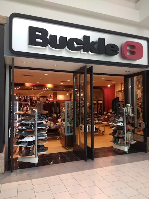 Buckle 8