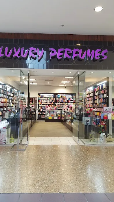 Luxury Perfumes | Sunrise Mall 0