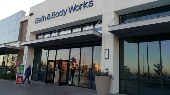 Bath & Body Works 9