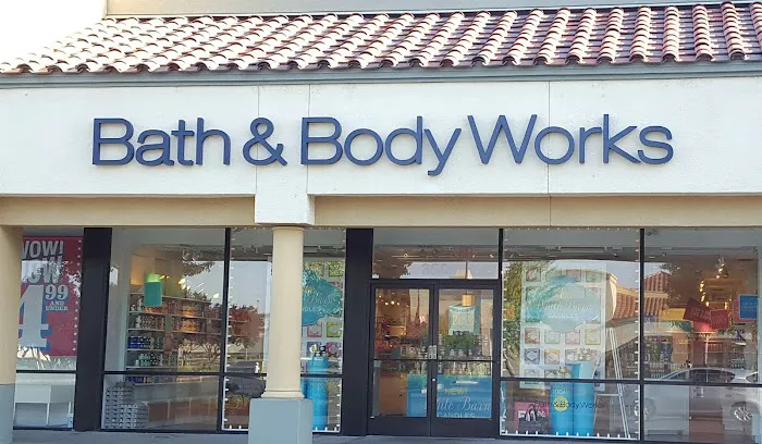 Bath & Body Works 2