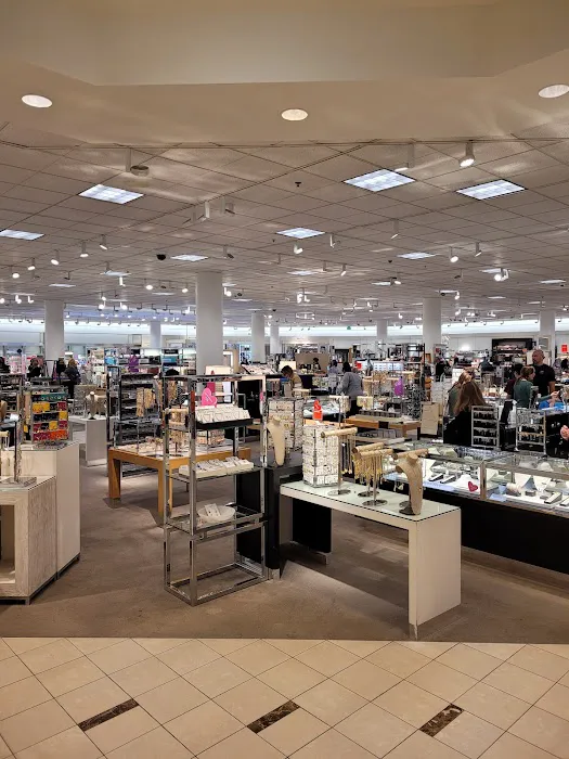 Nordstrom 0