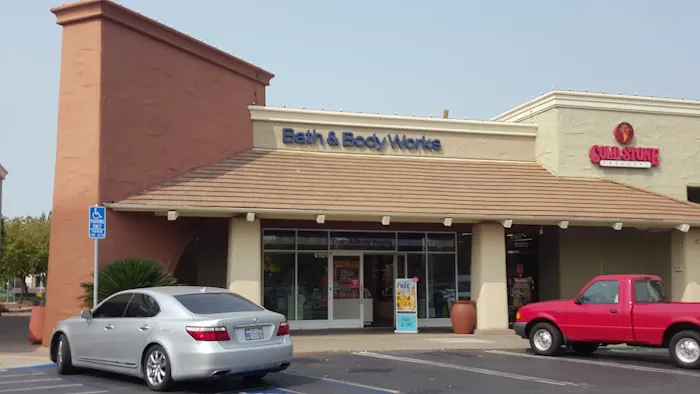 Bath & Body Works 8