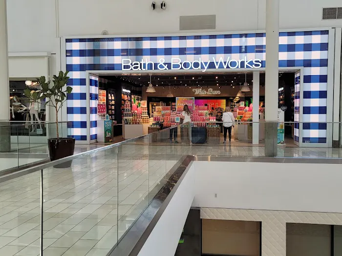 Bath & Body Works 9