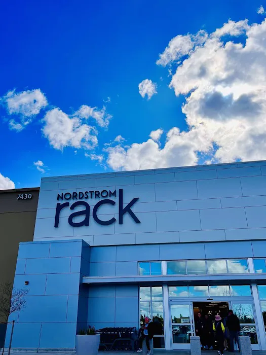 Nordstrom Rack 0