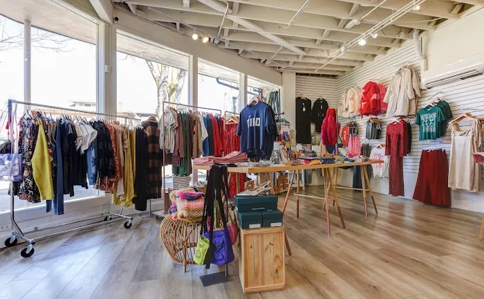 Más Bueno Boutique 0