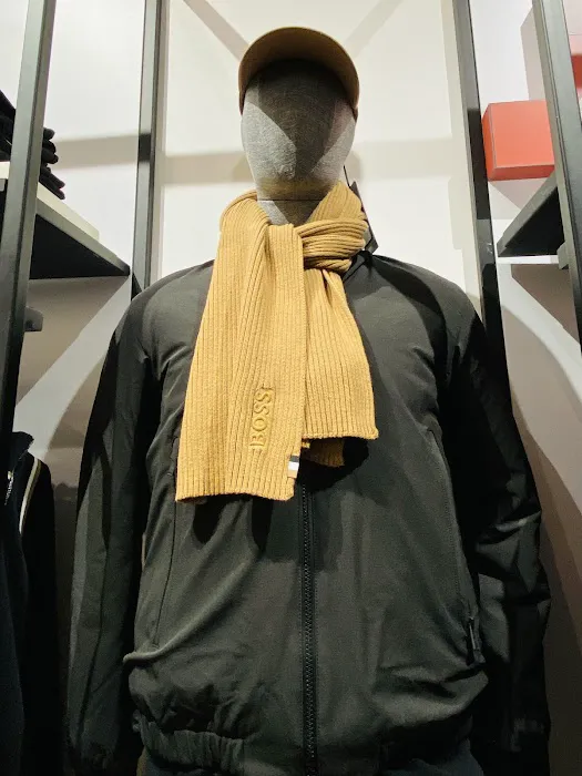 BOSS Store - Roseville 8