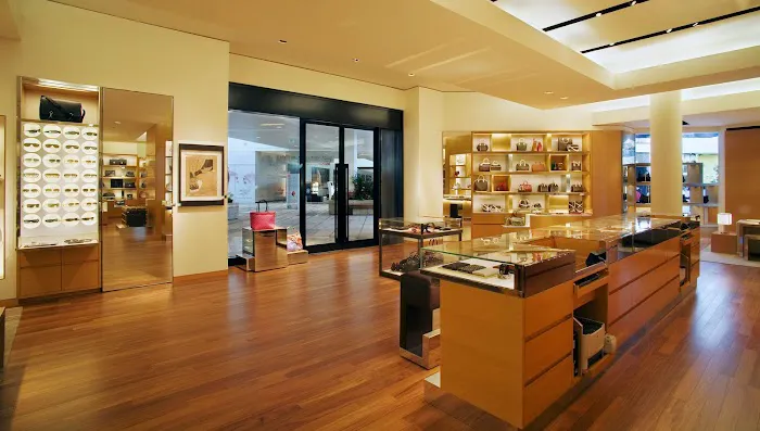 Louis Vuitton Roseville Sacramento 7