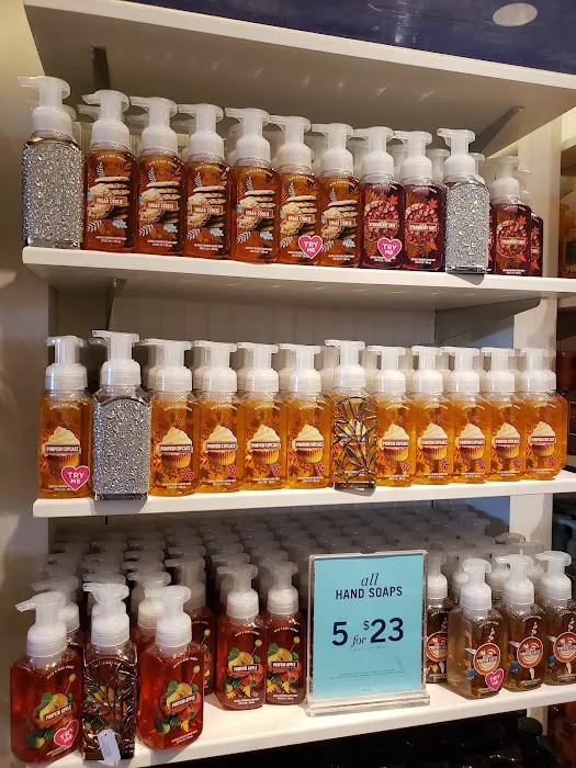 Bath & Body Works 7
