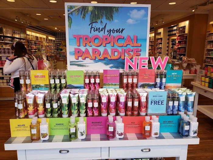 Bath & Body Works 6