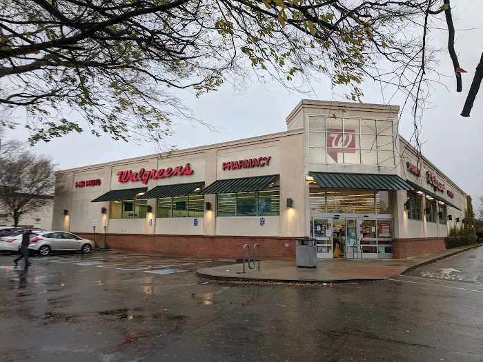 Walgreens 2