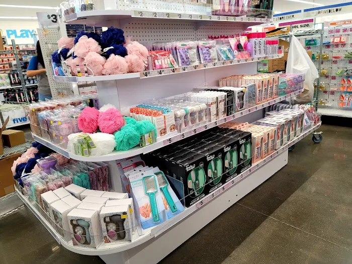 Five Below 5