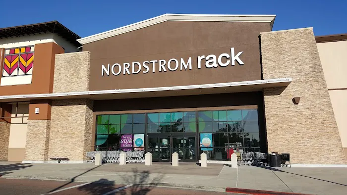 Nordstrom Rack 0