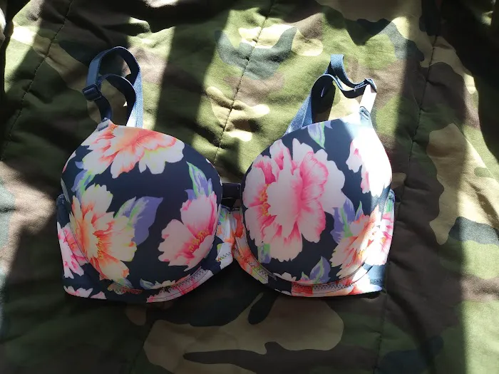 Victoria's Secret & PINK by Victoria's Secret 3