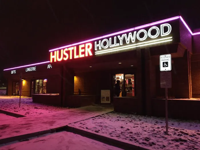 HUSTLER® Hollywood 8