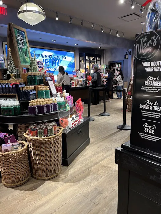 Bath & Body Works 2