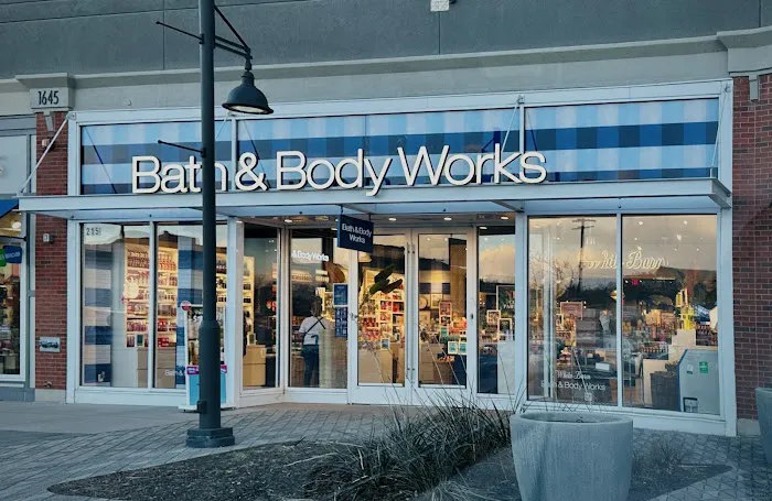 Bath & Body Works 1