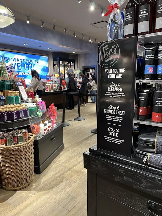 Bath & Body Works 4