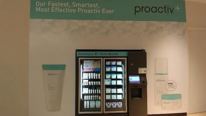 Proactiv Kiosk 3