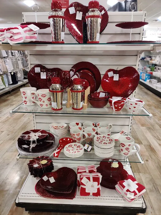 T.J. Maxx & HomeGoods 9