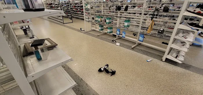Ross Dress for Less 3