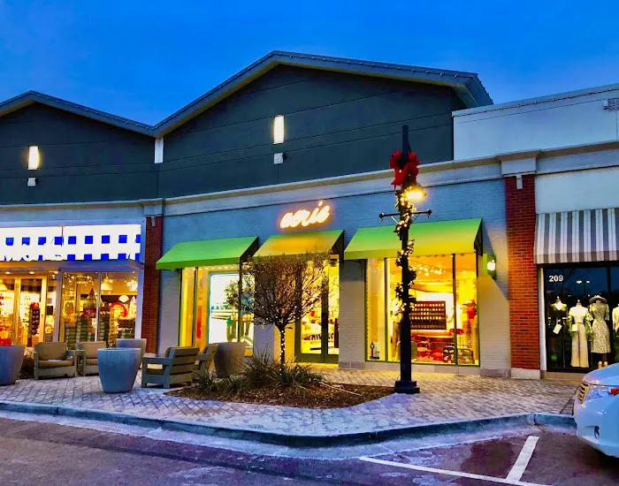 Aerie Store 1