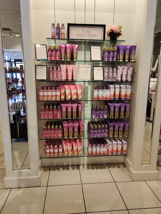 Victoria's Secret & PINK by Victoria's Secret 4