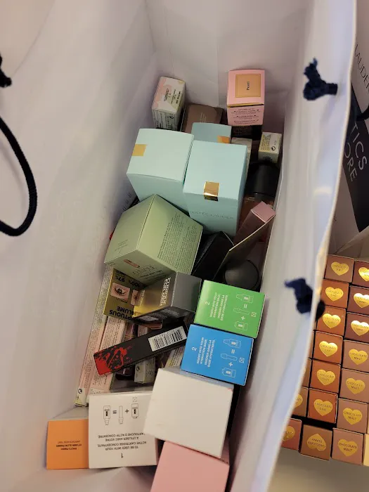The Cosmetics Company Store 2
