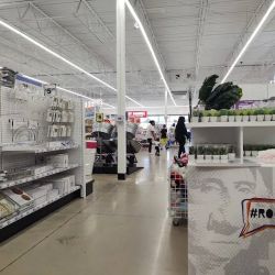 Five Below ico