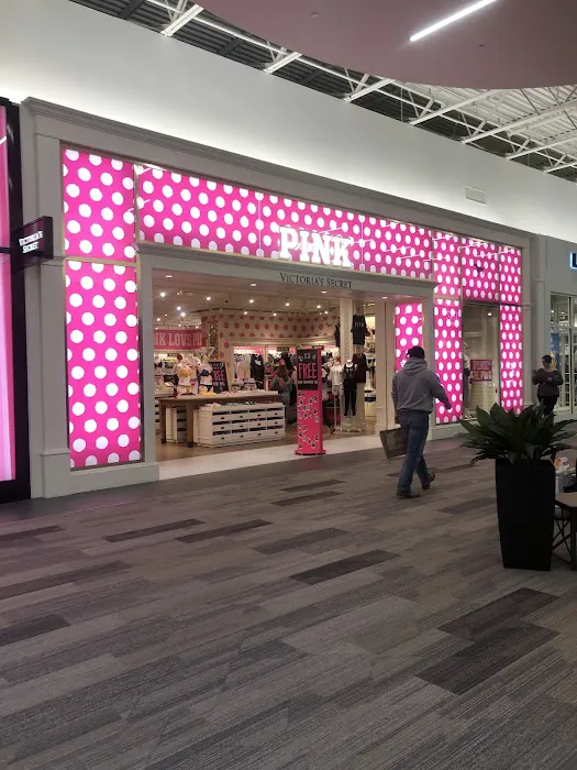 Victoria's Secret & PINK by Victoria's Secret 8