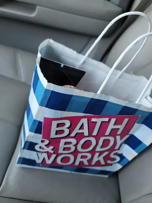 Bath & Body Works 4