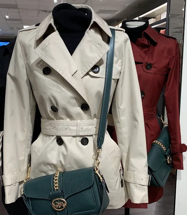 COACH Outlet 1