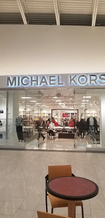 Michael Kors Outlet 4
