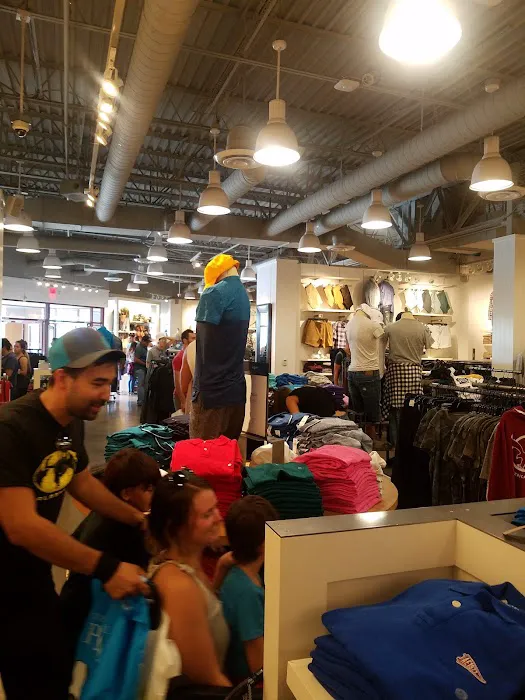 Express Factory Outlet 7