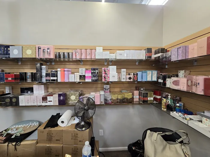 Gaby's fragances. 2