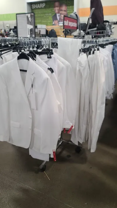 K&G Fashion Superstore 8